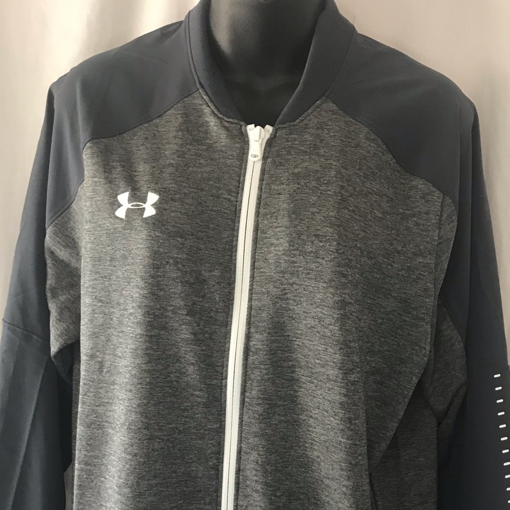 Under Armour cold gear Mens medium active jacket
